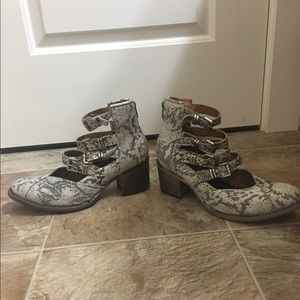 FELICITY FREEBIRD SNAKE SKIN LEATHER BOOT